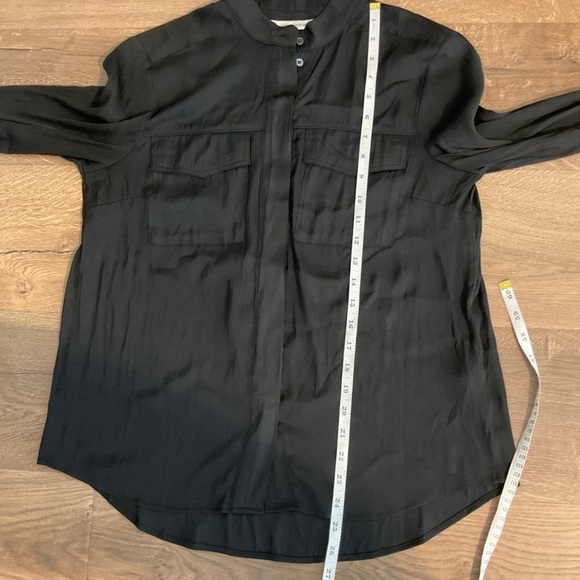 Banana Republic Charcoal Button-Up Shirt - Picture 6 of 7